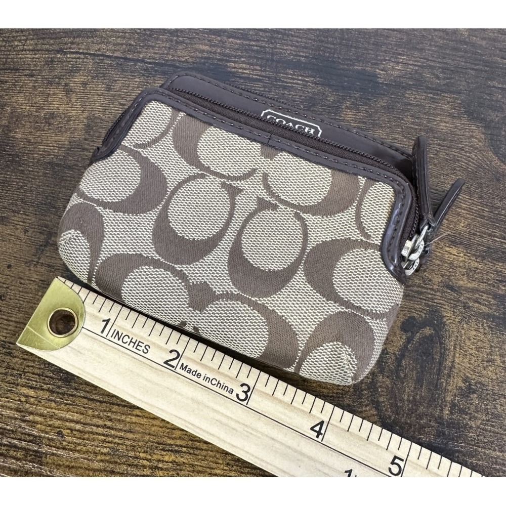 Coach Signature C Jacquard Small Zip Around Wallet With ID Window Coin Card Slot - Picture 11 of 13